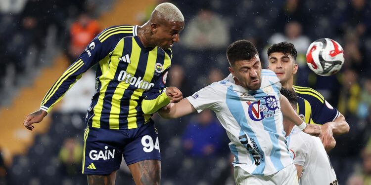 Kadıköy’de Geri Dönüş Gecesi: Fenerbahçe Erzurumspor’a Geçit Vermedi