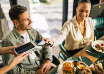 Kafe ve Restoranlarda Yeni Uygulama: Zorunlu Ek Ücretler Yasaklandı Bu Kez O Ödemeler Eklendi