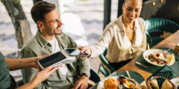 Kafe ve Restoranlarda Yeni Uygulama: Zorunlu Ek Ücretler Yasaklandı Bu Kez O Ödemeler Eklendi