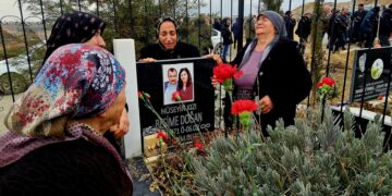 Semsûr’da saat hala 04:17 | Foto Galeri