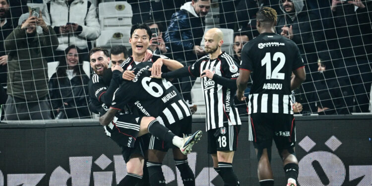 Kartal Evinde Uçtu, Göztepe’yi 4’ledi