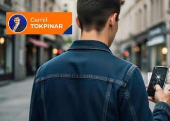 Kırık telefon ve bayram harçlığı!