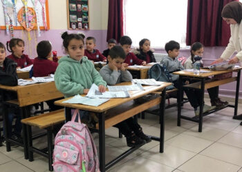 Okullarda Ara Tatil Kalkıyor mu? Milli Eğitim Bakanı Yusuf Tekin'den Beklenen Açıklama