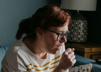 Prof. Dr. Tevfik Özlü'den 'Sahur Öksürüğü' Uyarısı