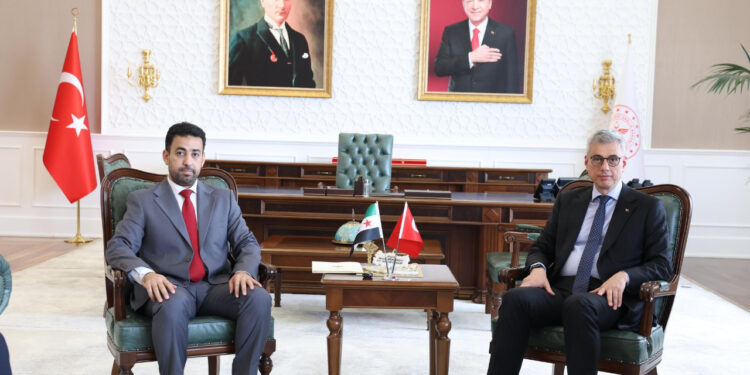 Sağlık Bakanı Memişoğlu, Suriyeli Mevkidaşı İle Görüştü