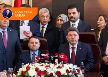 Sandalye yükselmedi ama hukuk alçaltıldı!