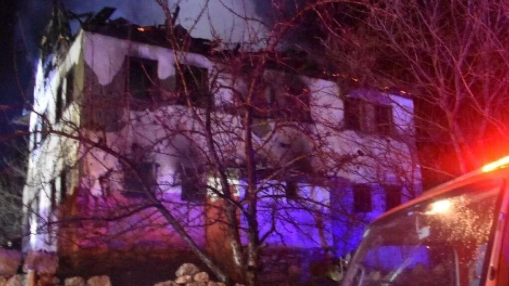 Sobadan Çıkan Yangın Can Aldı... Yaşlı Adam Kurtarılamadı