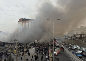 Tahran'daki Cennet Çarşısı'nda Büyük Yangın