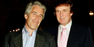 Trump'tan Epstein Çıkışı: 'Komplo Kurdular, Dava Açacağım'