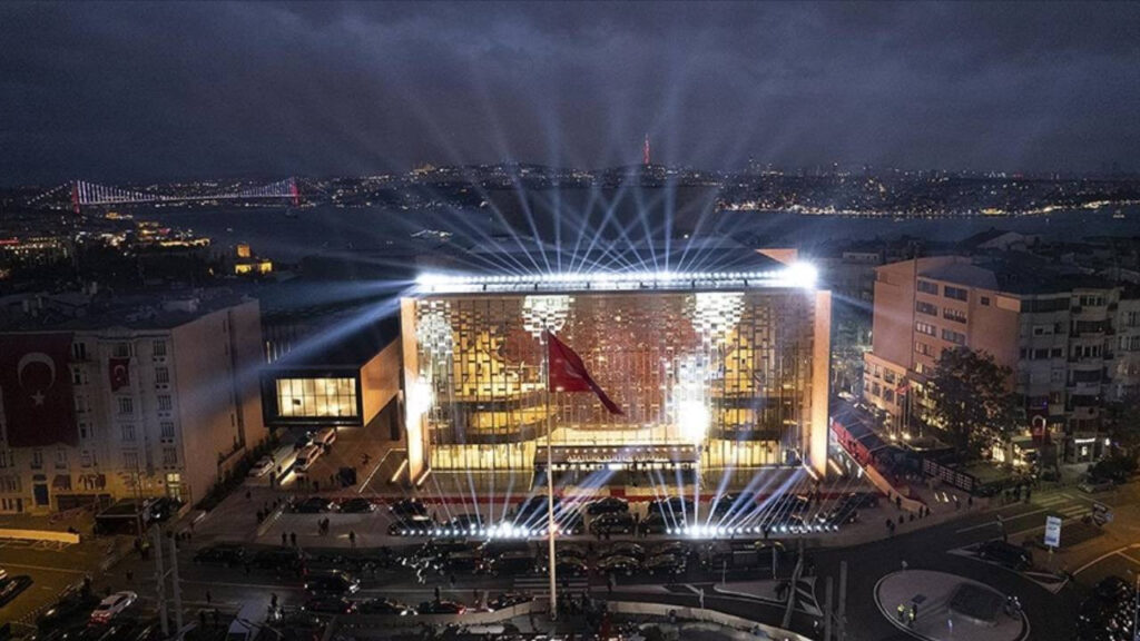 Türkiye’nin Çevre Vizyonuna Yeni Adım! Cemre Vakfı Tanıtım Programı AKM’de