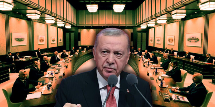 Üç Haftanın Ardından Beştepe’de Kritik Kabine Toplantısı: Bayram İkramiyesi ve Terörsüz Türkiye Süreci Masada