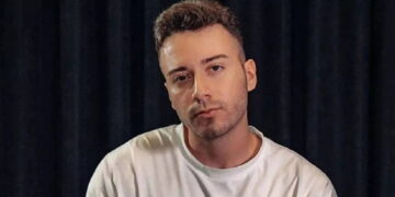 Enes Batur kimdir? Enes Batur kaç yaşında, nereli? Enes Batur hakkında neden yakalama kararı çıkartıldı?