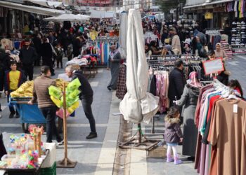 Amed’deki yurttaşlar: Abdullah Öcalan’ın halkın içinde olmasını istiyoruz