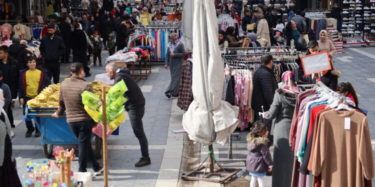 Amed’deki yurttaşlar: Abdullah Öcalan’ın halkın içinde olmasını istiyoruz