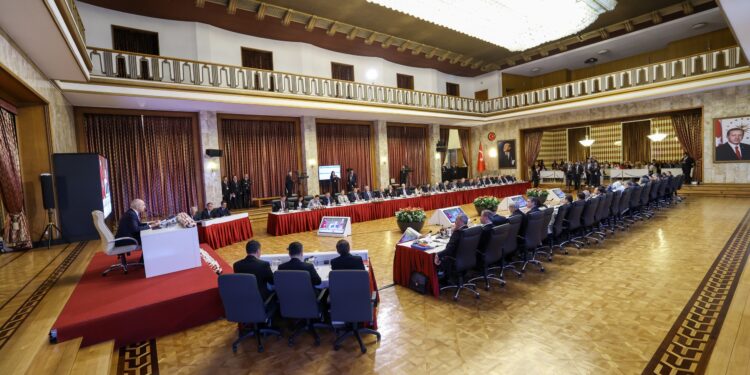 İHD’den rapor eleştirisi: Barış için yeni dil şart, rapor eski paradigmayı aşamıyor