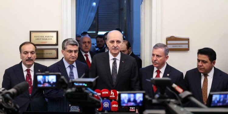 Kurtulmuş Yeni Yol Grubu ile görüştü: Raporun gerekleri hayata geçirilmeli