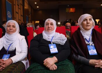 Asker-polis annelerine çağrı: Barış için yan yana gelmeliyiz