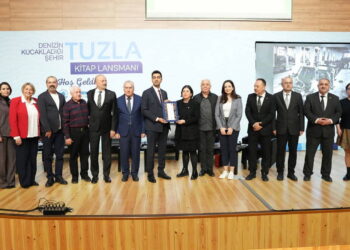 ‘Denizin Kucakladığı Şehir: Tuzla’ kitabı çıktı
