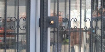 Akdeniz kayyımı taziye evlerini kapattı: DEM Parti’den tepki