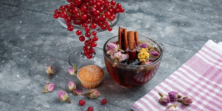 Bağışıklığı zırh gibi koruyan doğal antibiyotik: Kuşburnuna sadece 3 adet eklemek yeterli…