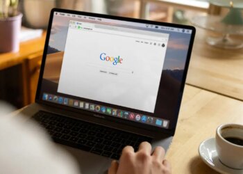 Eski Google çalışanı şirketi yapay zeka ilkelerini ihlal etmekle suçladı