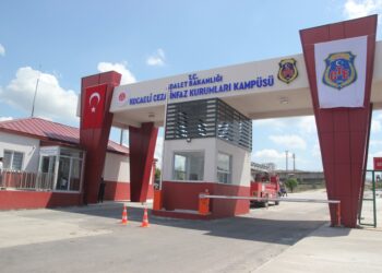 Kitap ‘sakıncalı’ denilerek, tutsağa verilmedi