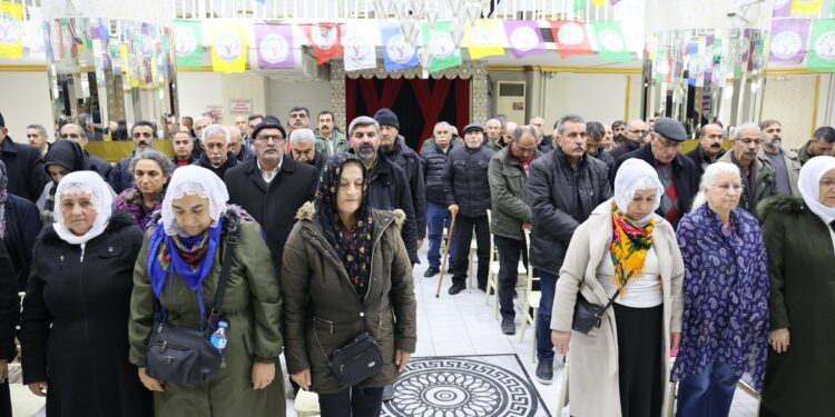 DEM Parti İstanbul’dan halk buluşmaları: Bir barış sürecindeysek tecrit neden sürüyor?