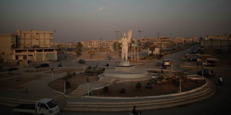 ‘Kobanê için her saniye önemli yardımlar için en güvenli yollar açılmalı’