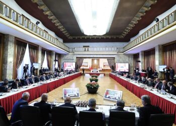 Komisyon üyeleri: Özel yasa gecikmemeli