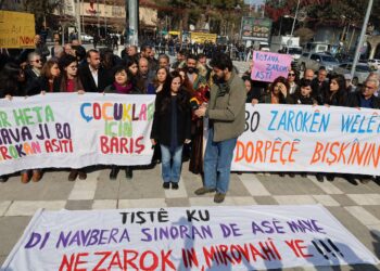 Çocuk Hakları Ağı: Mürşitpınar Kapısı açılsın