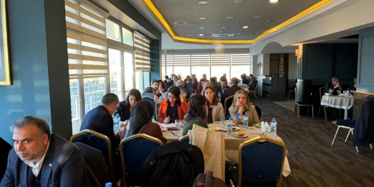 Riha’da yerel basınla iftar buluşması: Barış lütuf değil, ortak yaşam zemini