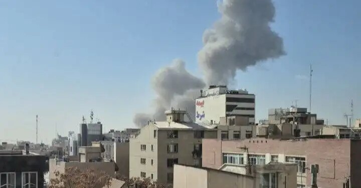 İsrail’den İran’a saldırı: Tahran’da peş peşe patlamalar