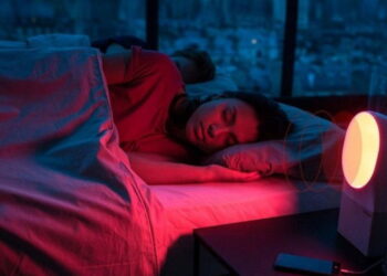 Gece lambası sanıldığı kadar masum değil: Uzmanlardan dikkat çeken uyarı