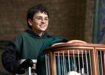 Harry Potter dizisinden beklenen fragman geldi!
