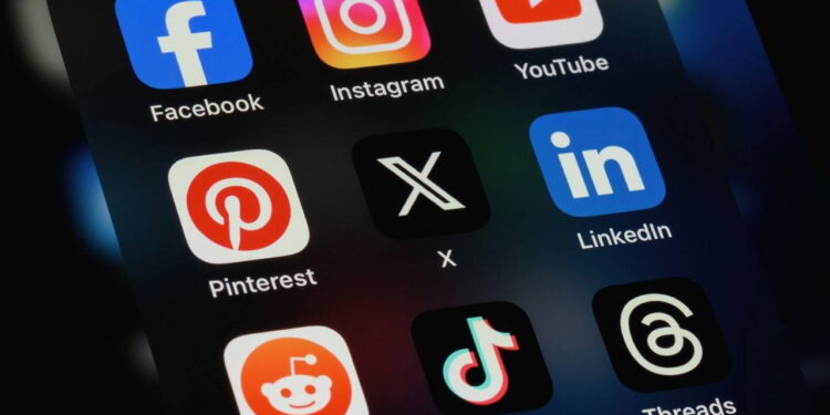 Sosyal medya algoritmaları dijital bağımlılığı artırıyor