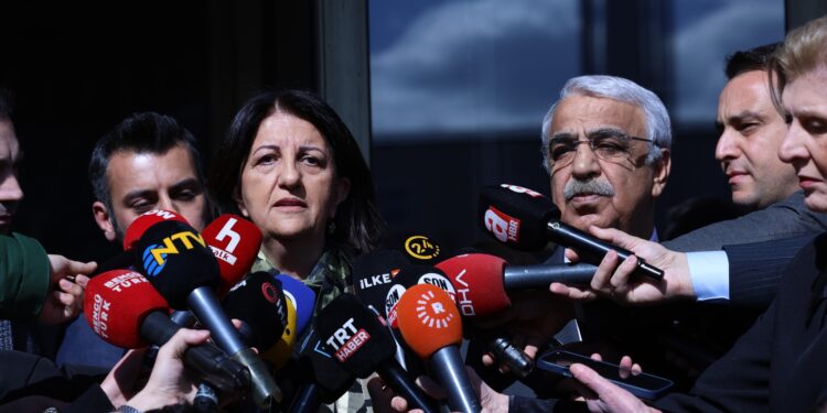 İmralı Heyeti üyeleri: Adalet ve demokrasi konusundaki mevcut beklentileri aktardık