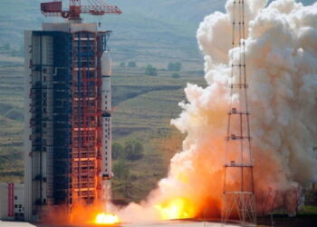 Çin, “Kuaycou 11 Y7” roketiyle 8 uydu fırlattı