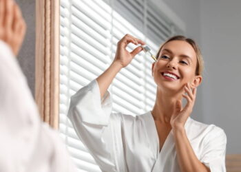 Mat ve donuk cilde veda: AHA ve BHA ile canlı, ışıltılı ve pürüzsüz cilt rehberi