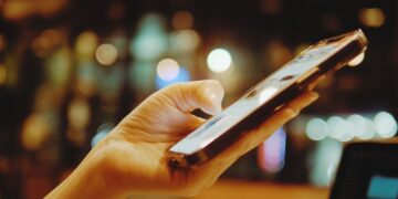 Türkiye’de haftalık sosyal medya kullanım süresi 25 saati geçiyor