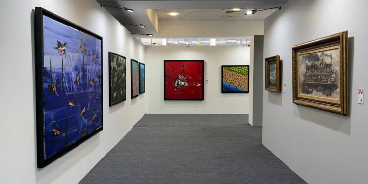 Türk resminin usta isimlerinin eserleri ‘Sanat Dolu On Altı Yıl’ sergisinde buluştu