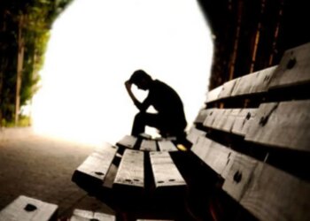 Yas neden bitmiyor? Bilim insanları beynin ‘takılı kaldığı’ noktayı saptadı