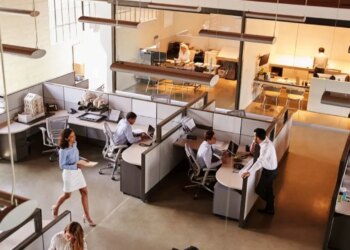 Modern iş dünyasında ‘açık ofis’ tuzağı: Verimliliği değil zorbalığı artırıyor