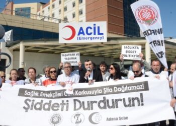 Yüreğir Devlet Hastanesi’ndeki şiddet protesto edildi