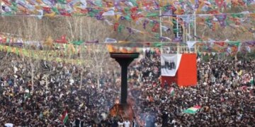 Amed, İstanbul ve İzmir Newrozlarına çağrı: Temel talep özgürlük