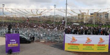 Özgür Özel: Eşitlik içinde hep beraber yaşayacağız, bizim Newroz’umuz budur