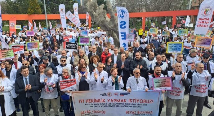 Hekimler: Savaşın olduğu yerde sağlık olmaz