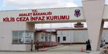 Adli koğuş dayatmasını kabul etmeyen tutsaklara tekli hücre işkencesi