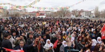 Milazgir ve Elkê’de Newroz: Direnişten vazgeçmeyeceğiz
