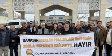 İran sınırında açıklama: Bölgede barışçıl çözüm tesis edilmeli