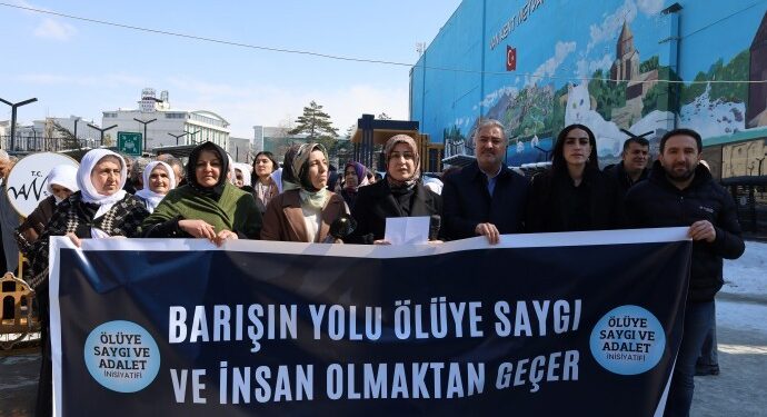 Ölüye Saygı İnisiyatifi’nden YJA-Starlı Dilan Öklü için açıklama